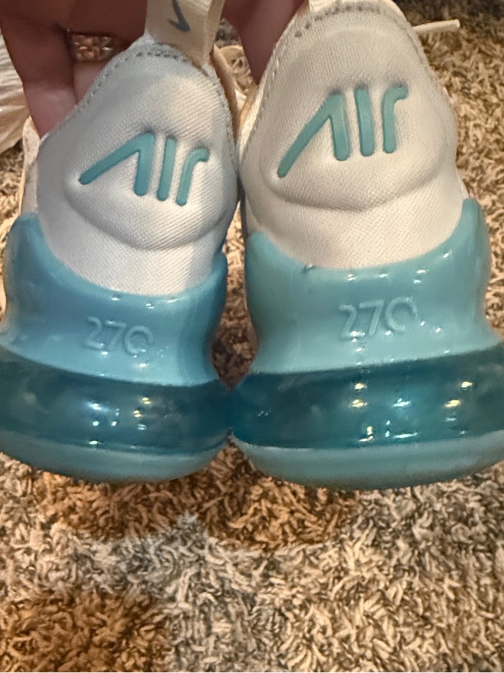 Nike Women’s Air Max 270 Cream with Teal Accent size 7 - Picture 3 of 4